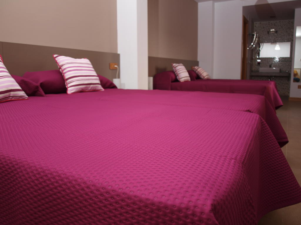 Hostal La Ribera Del Jucar เกว็งกา ห้อง รูปภาพ