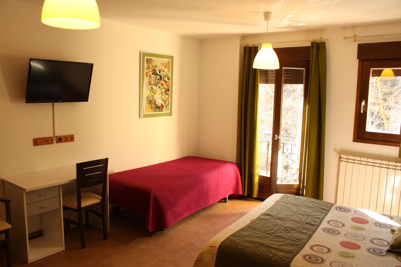 Hostal La Ribera Del Jucar เกว็งกา ภายนอก รูปภาพ