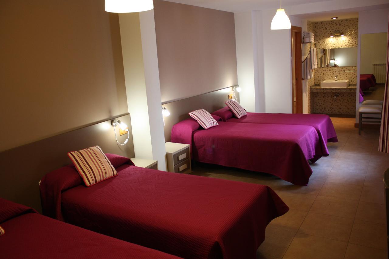 Hostal La Ribera Del Jucar เกว็งกา ภายนอก รูปภาพ